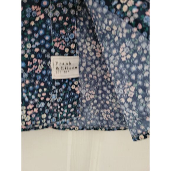 Frank and Eileen The Barry Shirt Blue Floral Button front top shirt size Small - Picture 5 of 7